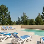 Hotel Domaine De Presle Saumur, The Originals Relais