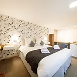 Hotel Domaine De Presle Saumur, The Originals Relais Distré