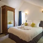 Domaine De Presle Saumur, The Originals Relais Hotel