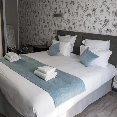 Hotel Domaine De Presle Saumur, The Originals Relais