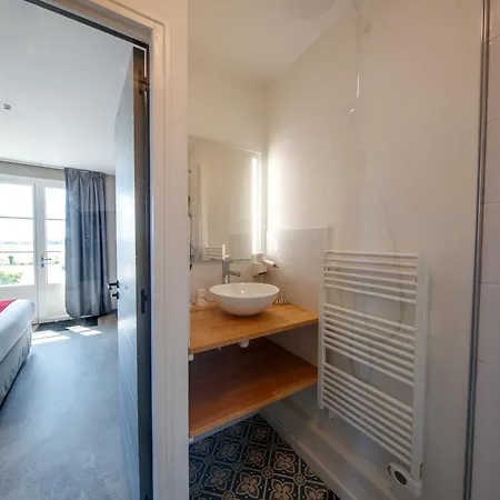 Hotel Domaine De Presle Saumur, The Originals Relais