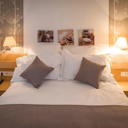 Domaine De Presle Saumur, The Originals Relais 3* Distre