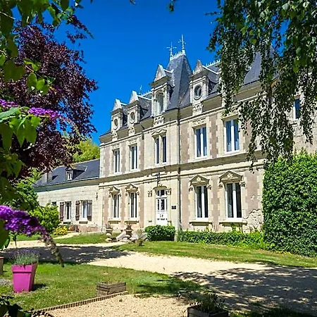 Domaine De Presle Saumur, The Originals Relais Hotel Distre
