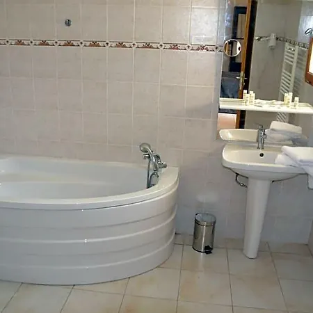 Domaine De Presle Saumur, The Originals Relais Hotel 3*