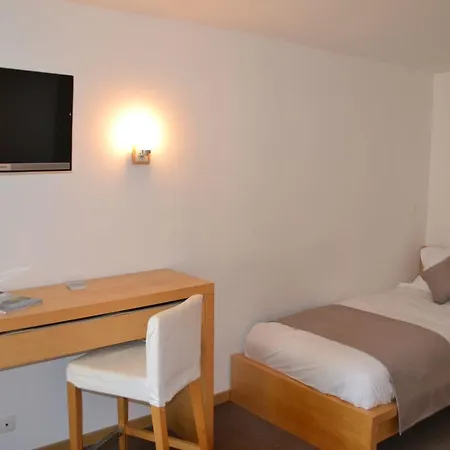Domaine De Presle Saumur, The Originals Relais Hotel