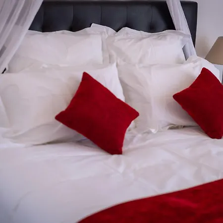 Domaine De Presle Saumur, The Originals Relais Hotel 3*
